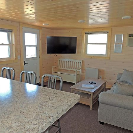 Angel Rock Waterfront Cottages Cape Vincent Εξωτερικό φωτογραφία