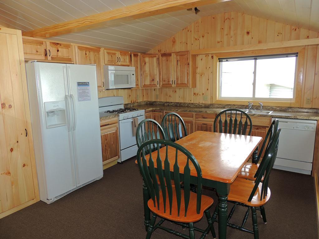 Angel Rock Waterfront Cottages Cape Vincent Εξωτερικό φωτογραφία