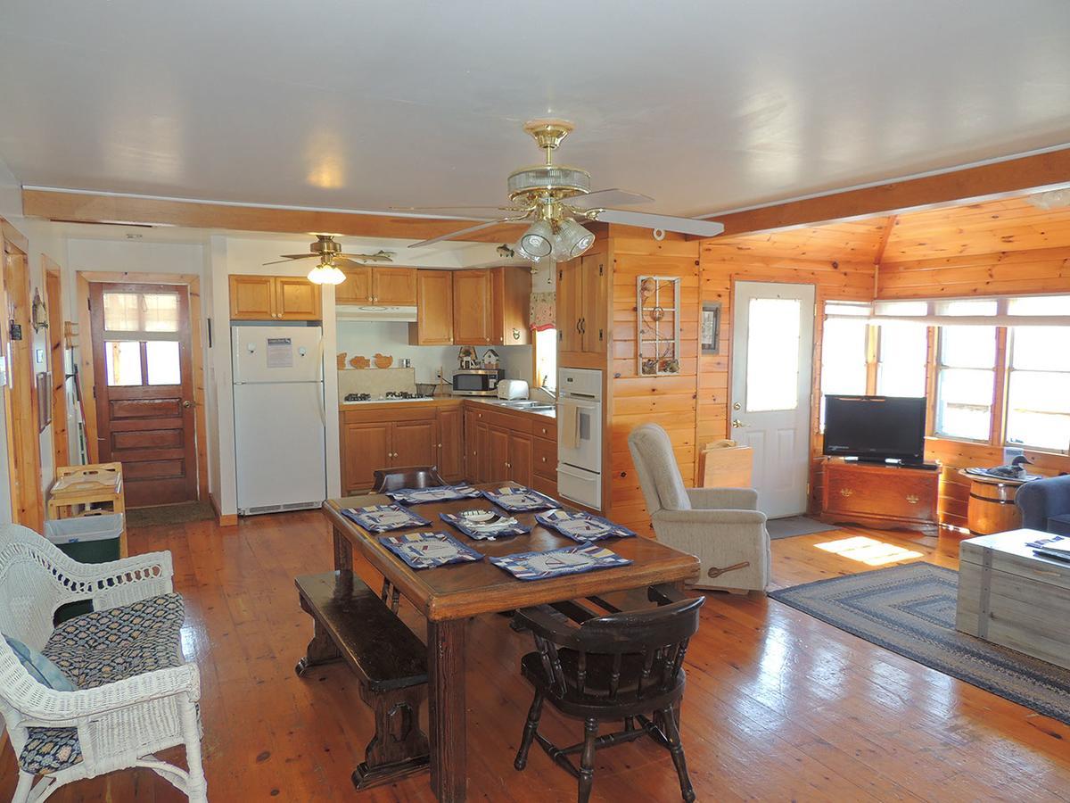 Angel Rock Waterfront Cottages Cape Vincent Εξωτερικό φωτογραφία